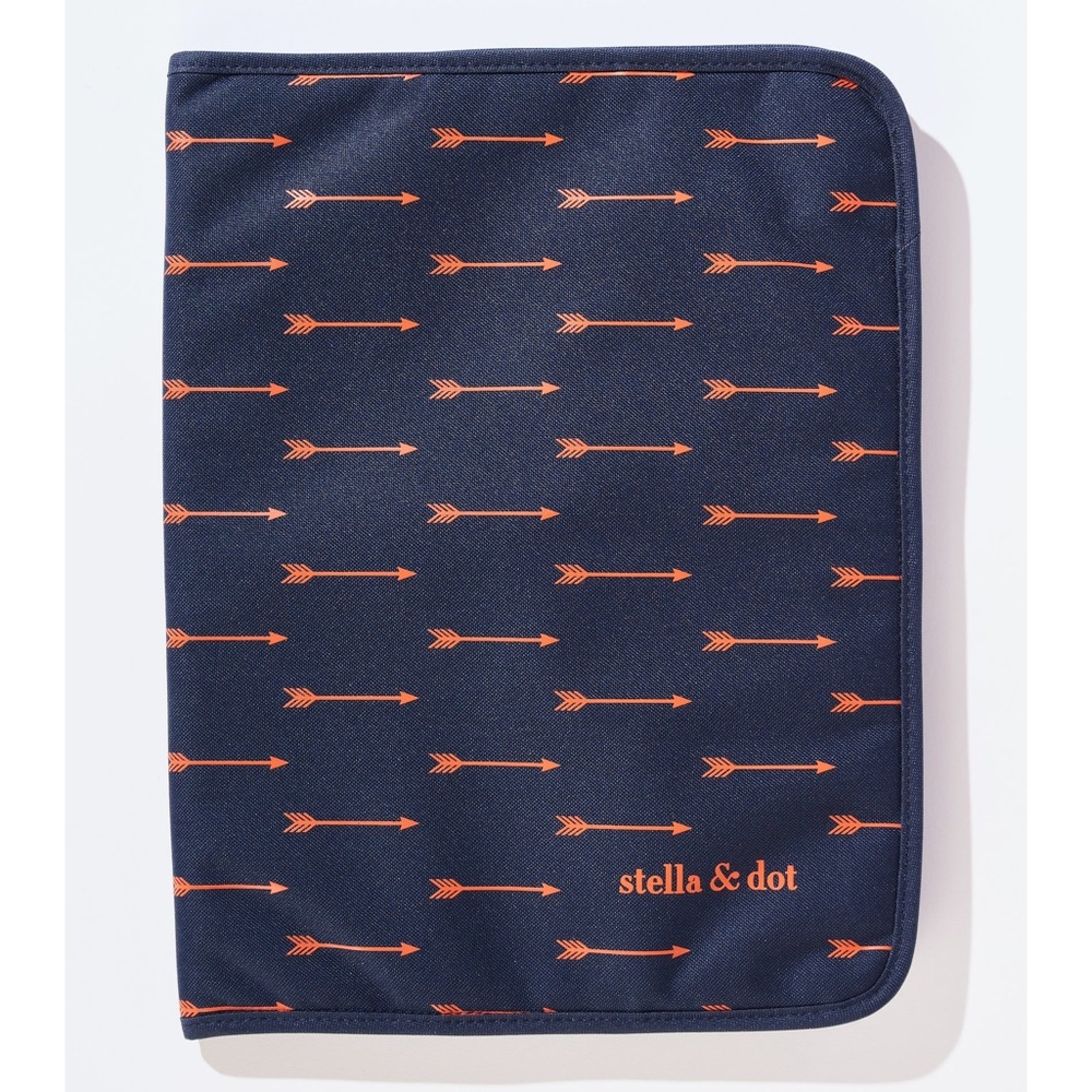 Stella & Dot travel jewelry case